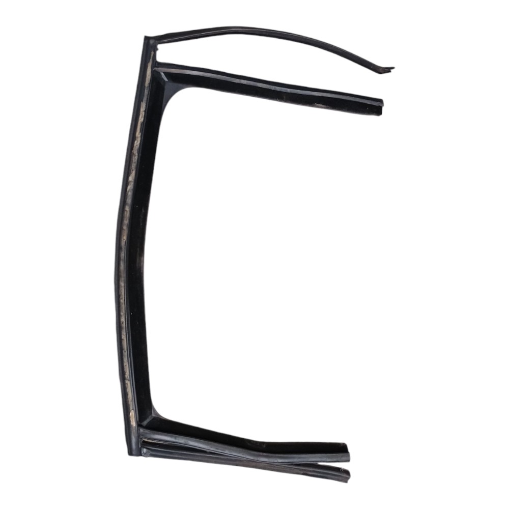 Borracha Guia Vidro Porta Traseira Direita Vw Polo 2014