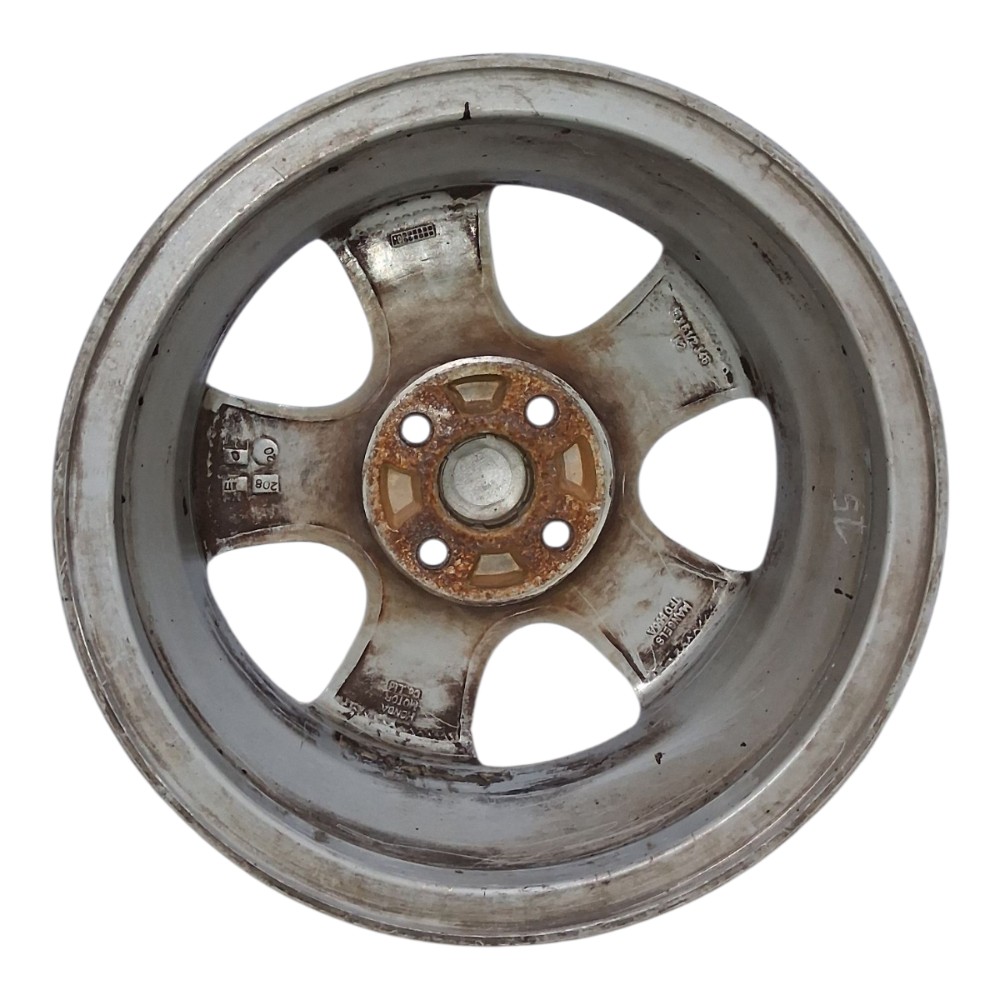 Roda Aro 15 Fit Xl 2010 *detalhes Prata Prata 2