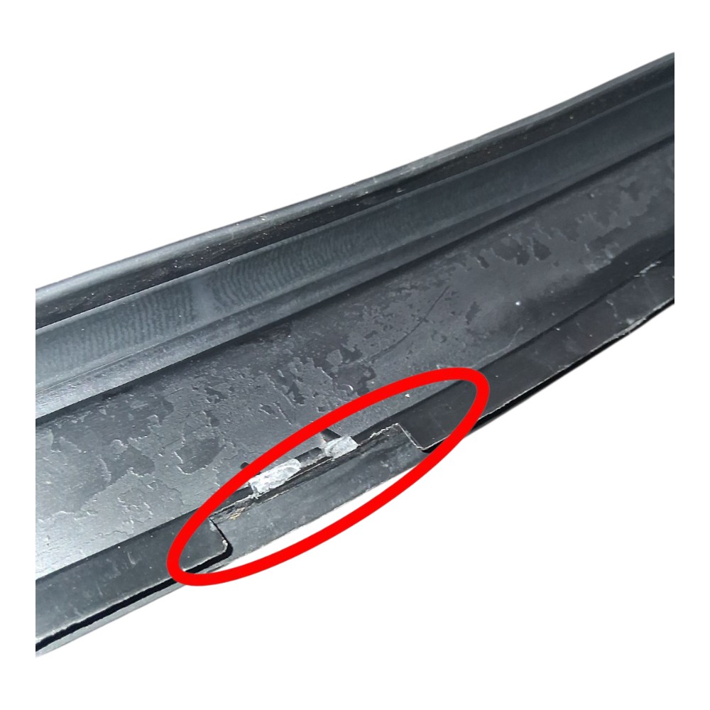 Grade Churrasqueira Esquerda Ford Focus 2001 *detalhes 7