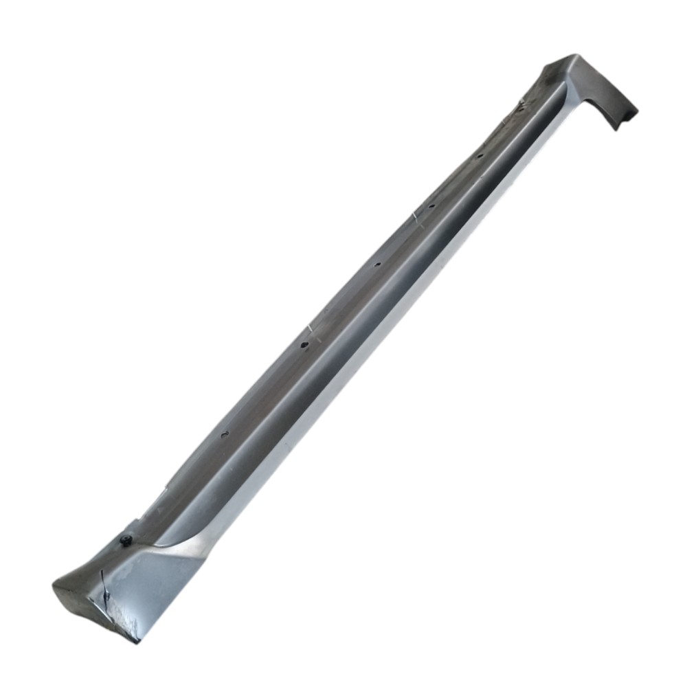 Spoiler Lateral Esquerdo Gm Captiva 2008 *detalhes  Prata 2