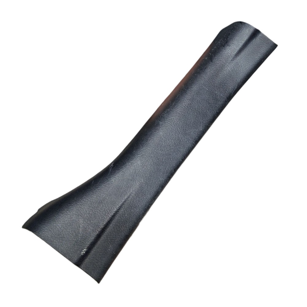 Soleira Porta Tras Direita Yaris Sd 2021 679170d250 *detalhe Preto 1