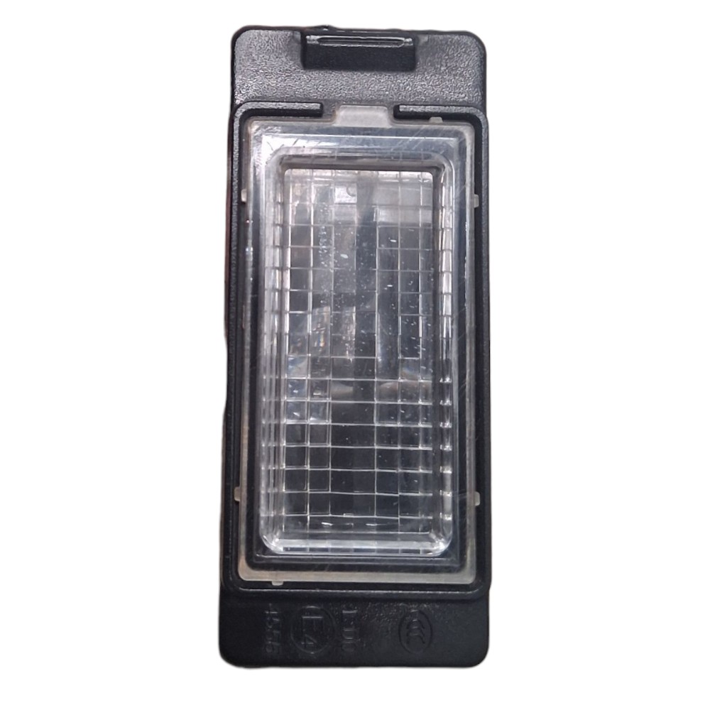 Luz Placa 1.0 Gm Tracker 2023
