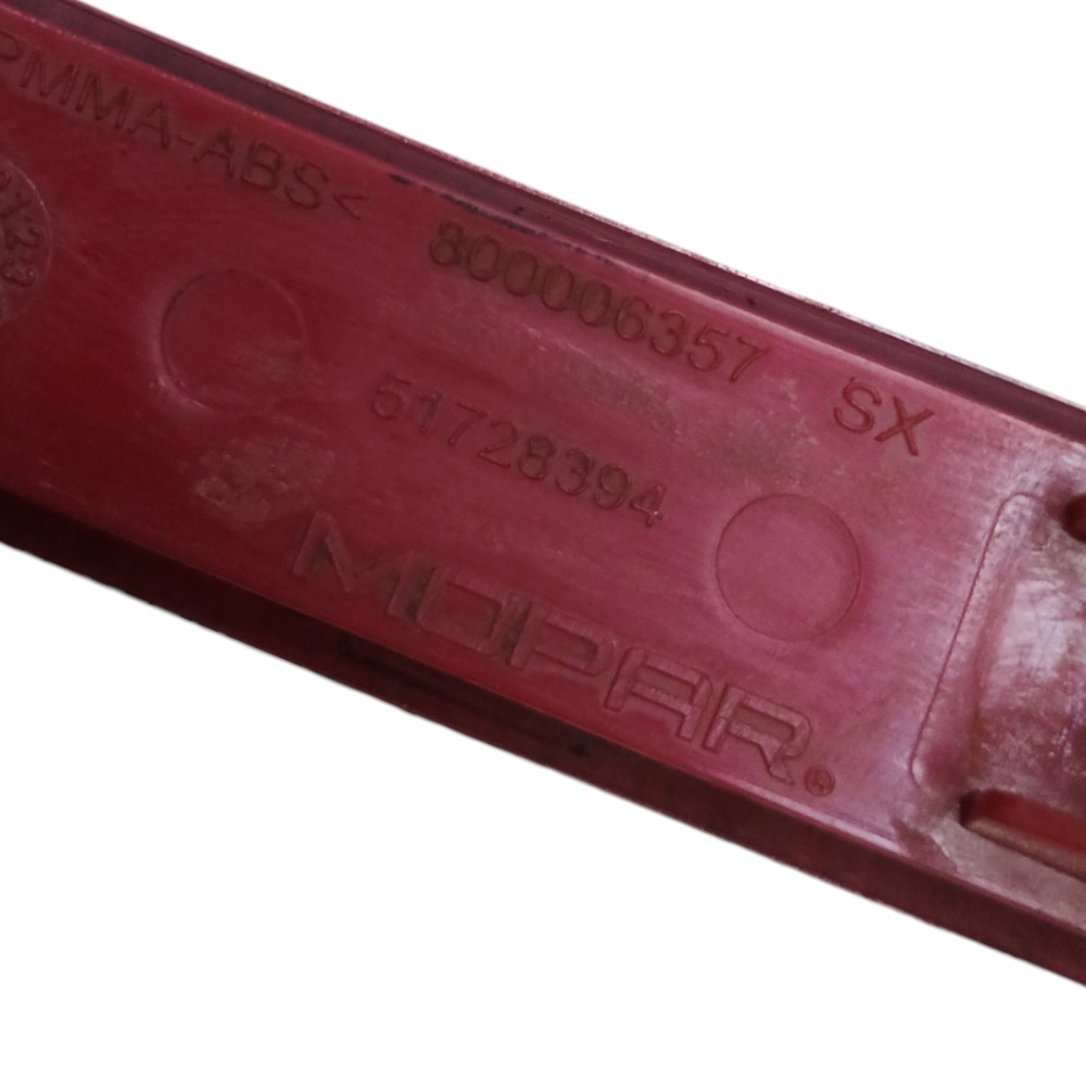 Refletor Neblina Traseiro Esq Fiat Strada Endurance 2023 Vermelho 4