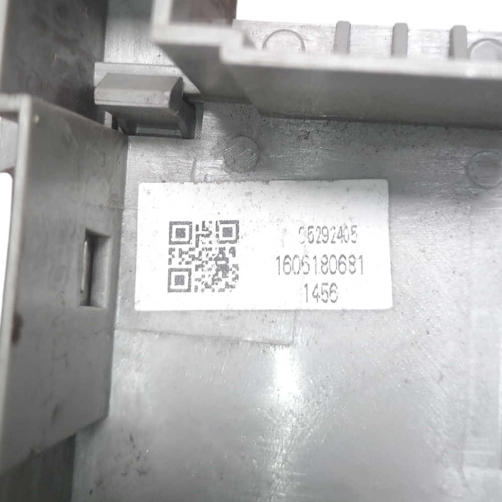 Moldura Luz Teto Gm Spin 2017  *detalhe 6