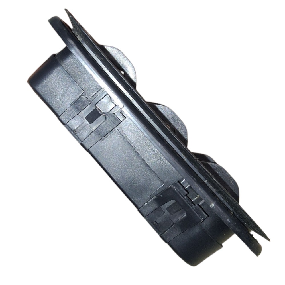 Difusor Traseiro Saida Ar  Vw Polo Sedan 2008 1h0819465 4