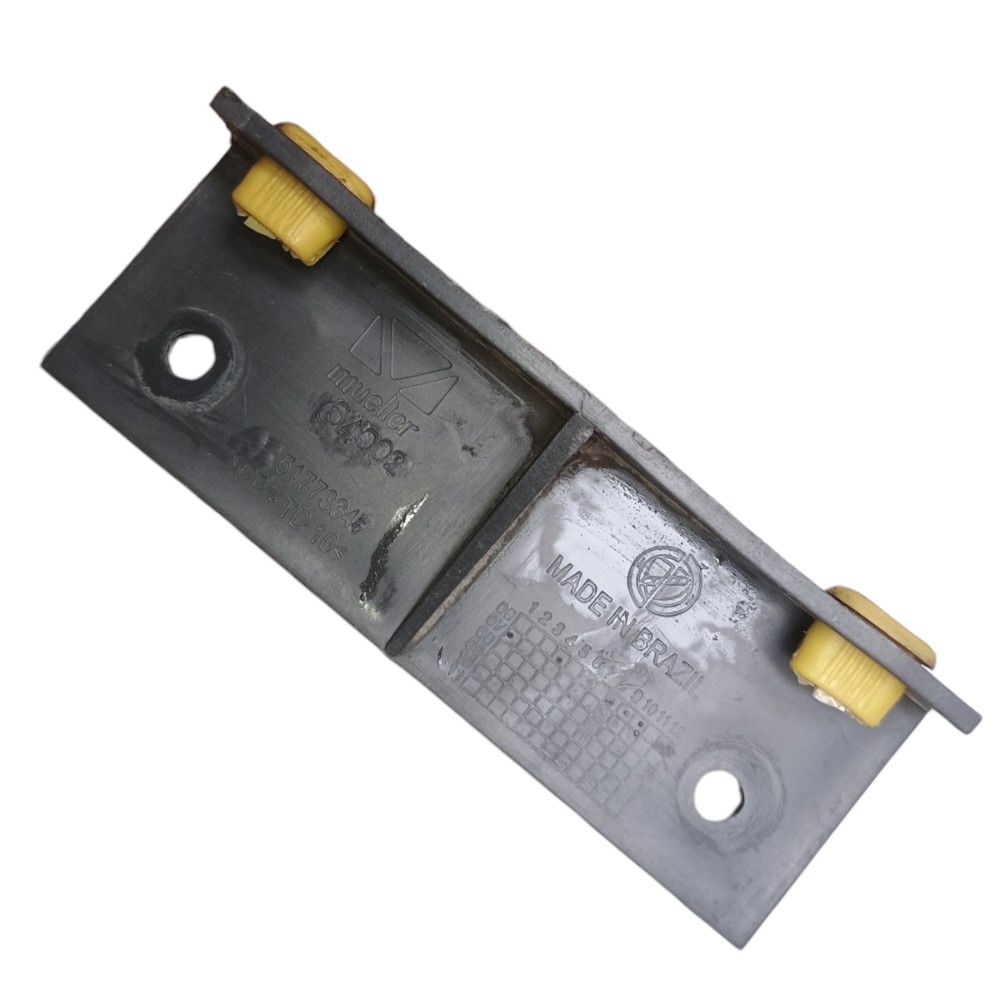 Suporte Parachoque Traseiro Fiat Idea Adventure 2007 3