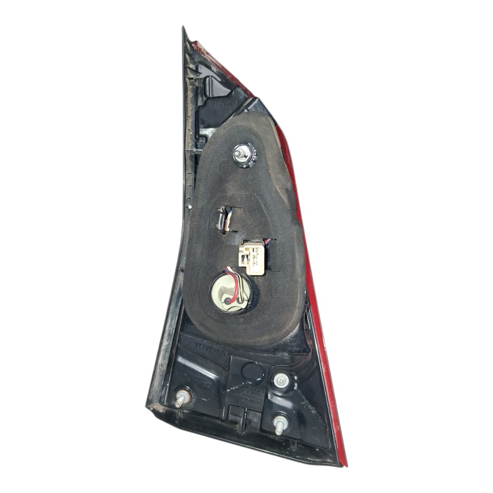 Lanterna Traseira Esquerda Toyota Yaris SD 2021 3