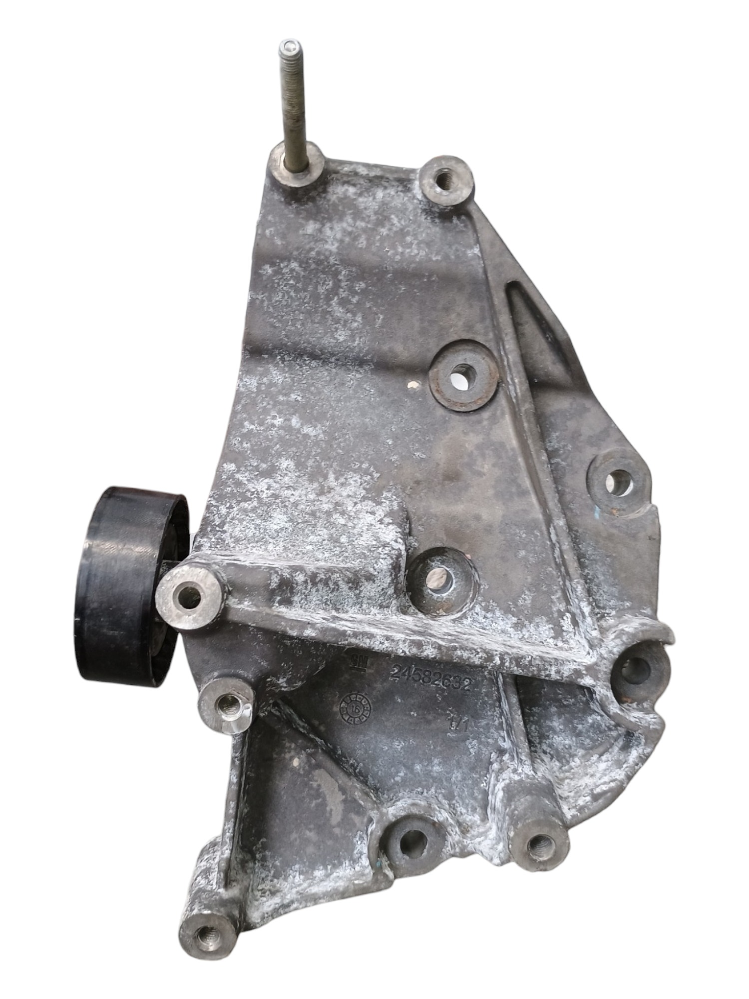 Suporte Compressor Ar Condicionado Gm Spin 1.8 2016 24582632