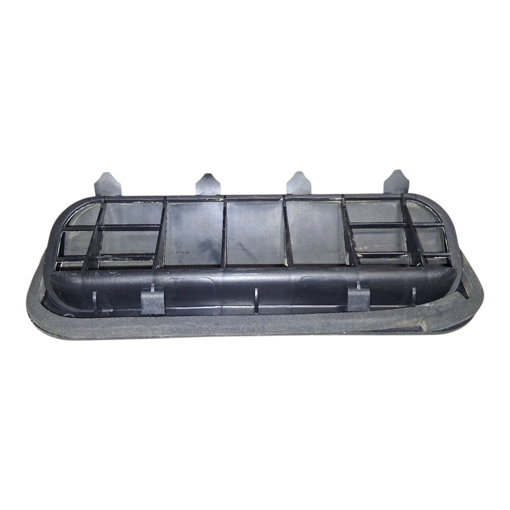 Difusor Saída Ar Porta Malas Toyota Yaris SD 2021 629400D190 4