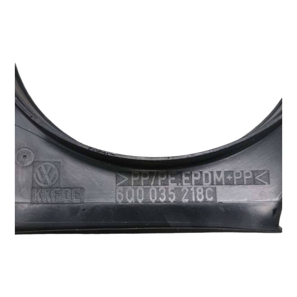 Coifa Vedação Alto Falante Tras Esq Vw Polo 2014 6q0035218c 4