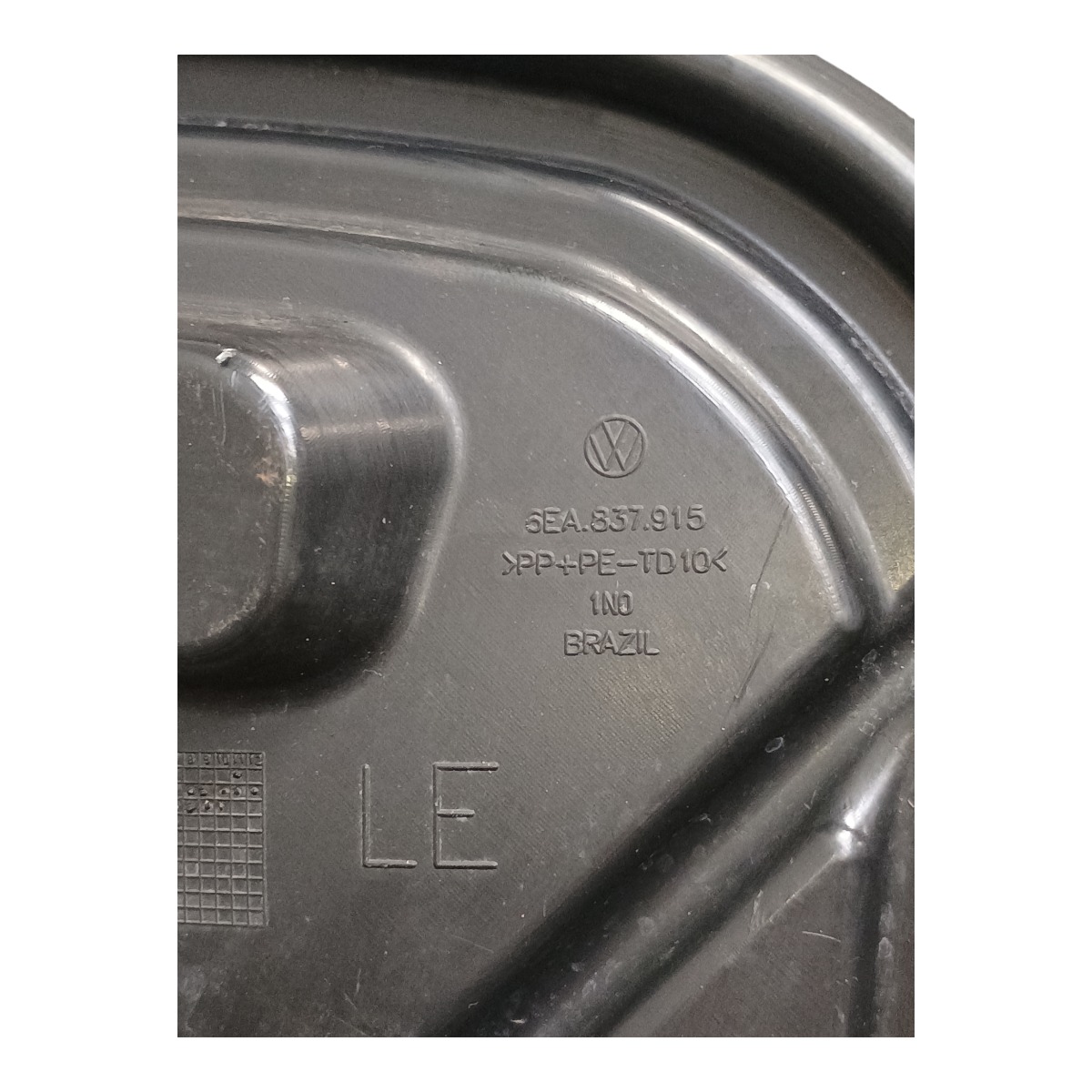 Acabamento Interno Porta Dianteira Esquerda Vw Virtus 2018 Dianteira Esquerda Preto 4