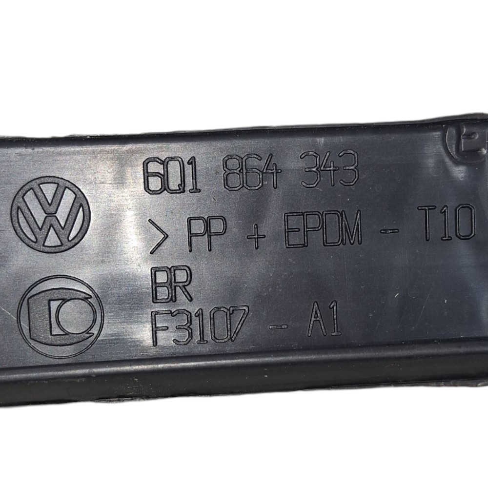 Moldura Console Central Vw Polo Sedan 1.6 2008 6q1864343 6
