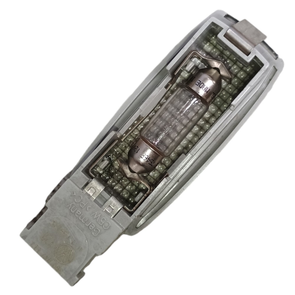 Luz Teto Cortesia Vw Polo 2014 3b0947113 3