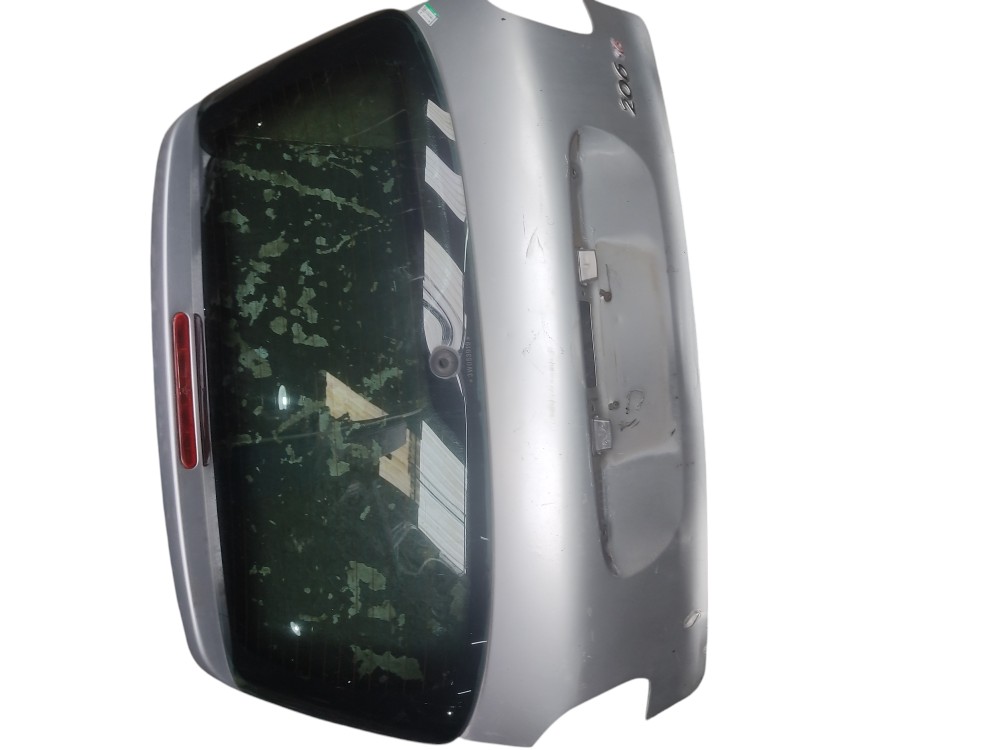 Tampa Traseira Peugeot 206 2003 Com Detalhes 2