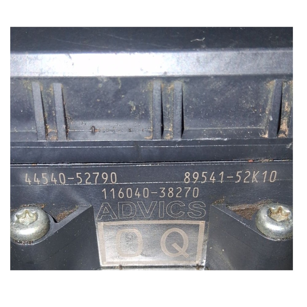 Módulo abs Toyota Yaris SD 2021 8954152k10 8