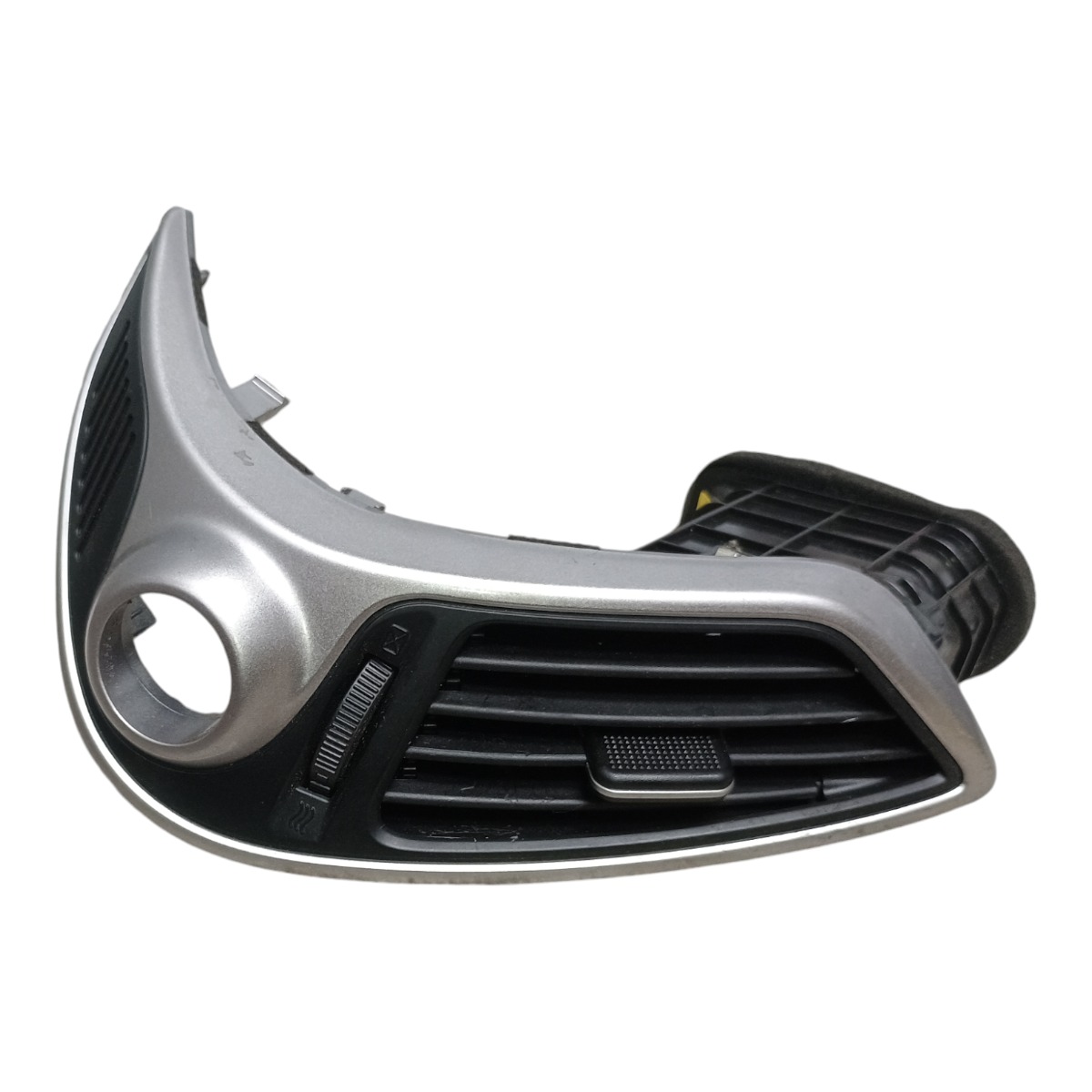 Difusor Ar Esquerdo Central Hyundai Ix35 2.0 2017 974102s000 2
