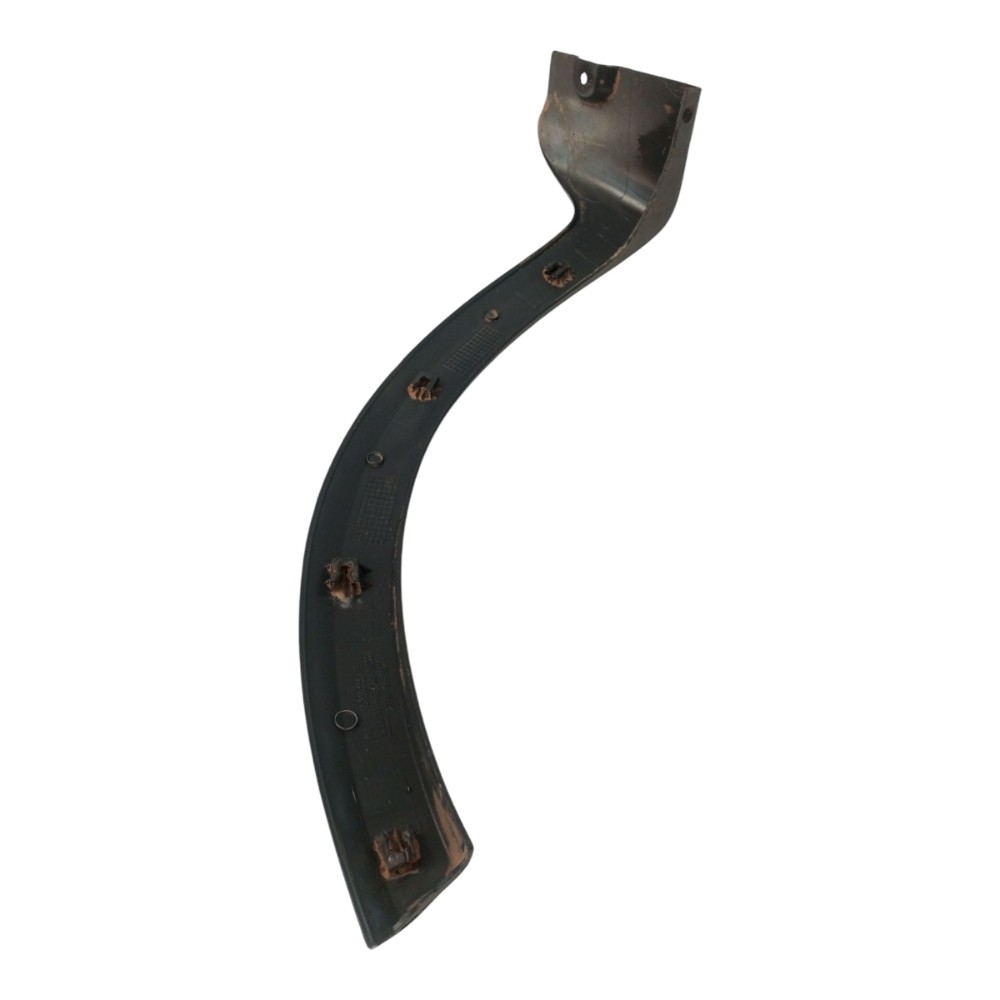 Moldura Do Para Lama Tras Esq Chevrolet Corsa Sedan 2004 2