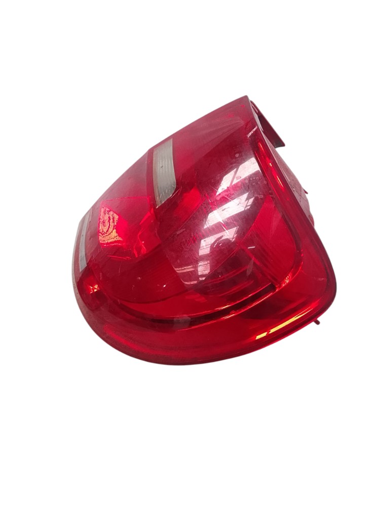 Lanterna Direito Traseiro Ld Cristal Vw Fox 2010 A 2014 Direito/passageiro