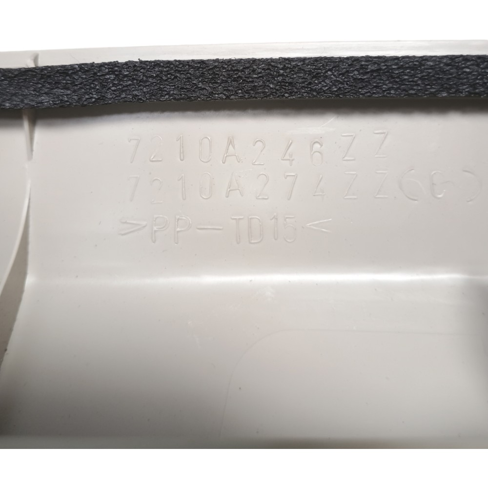 Moldura Coluna Direita Parabrisa Mitsubishi Outlander 2015 5