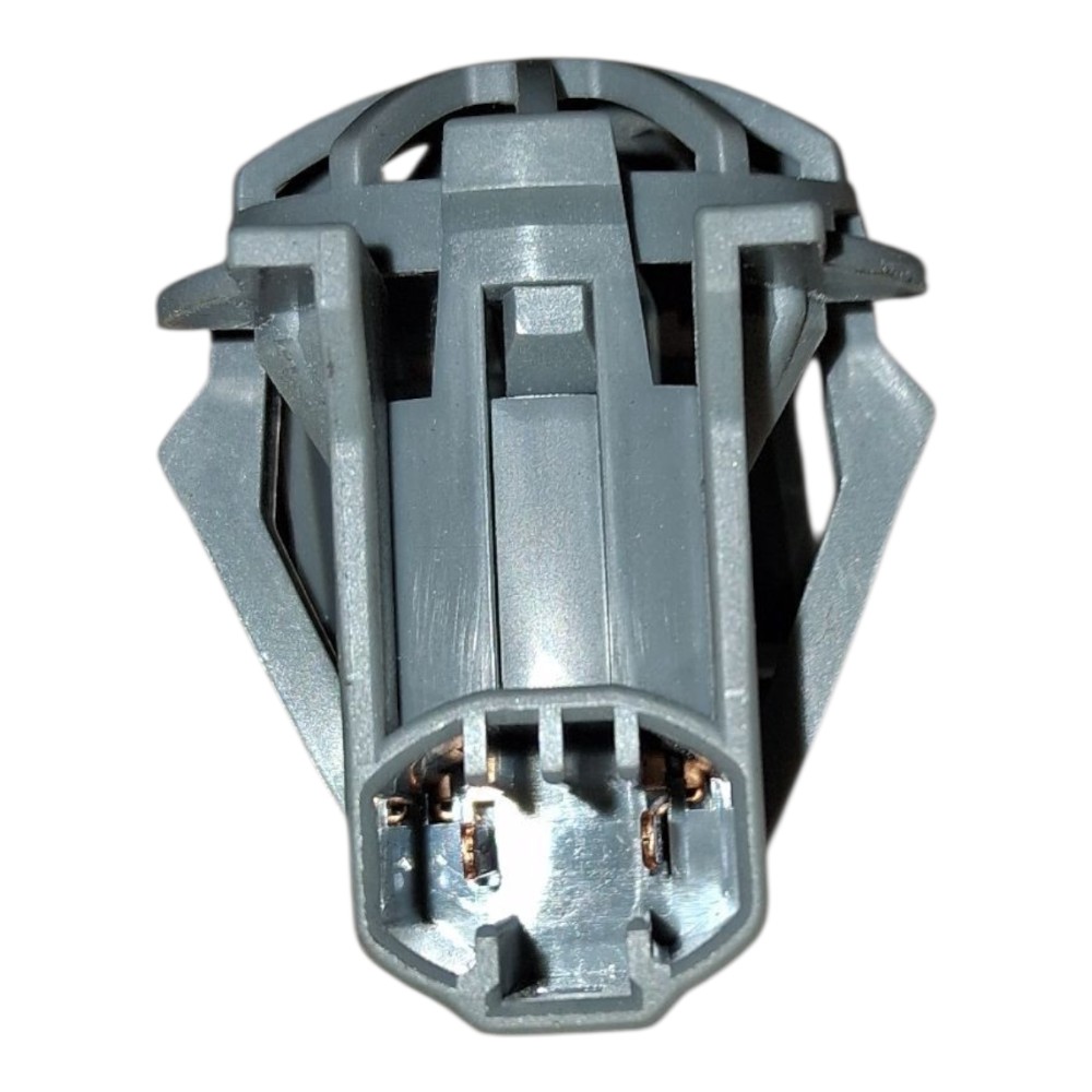 Luz cortesia porta malas Toyota Yaris SD 2021 17475388 2