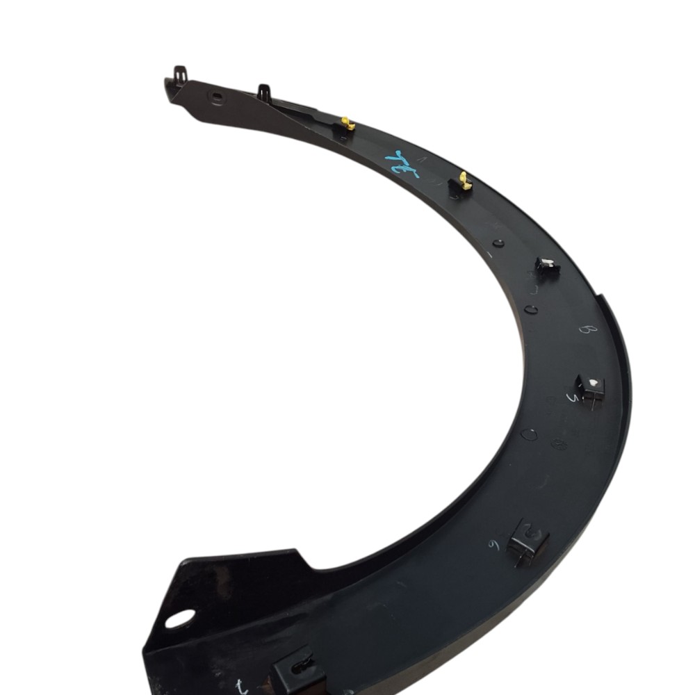 Moldura Para Barro Traseiro Esquerdo Nissan Kicks 2017/2018 2