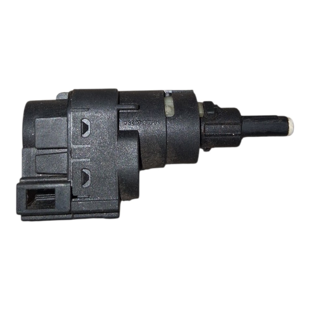 Interruptor Sensor Luz Freio Vw Polo Sedan 2008 6q0945511