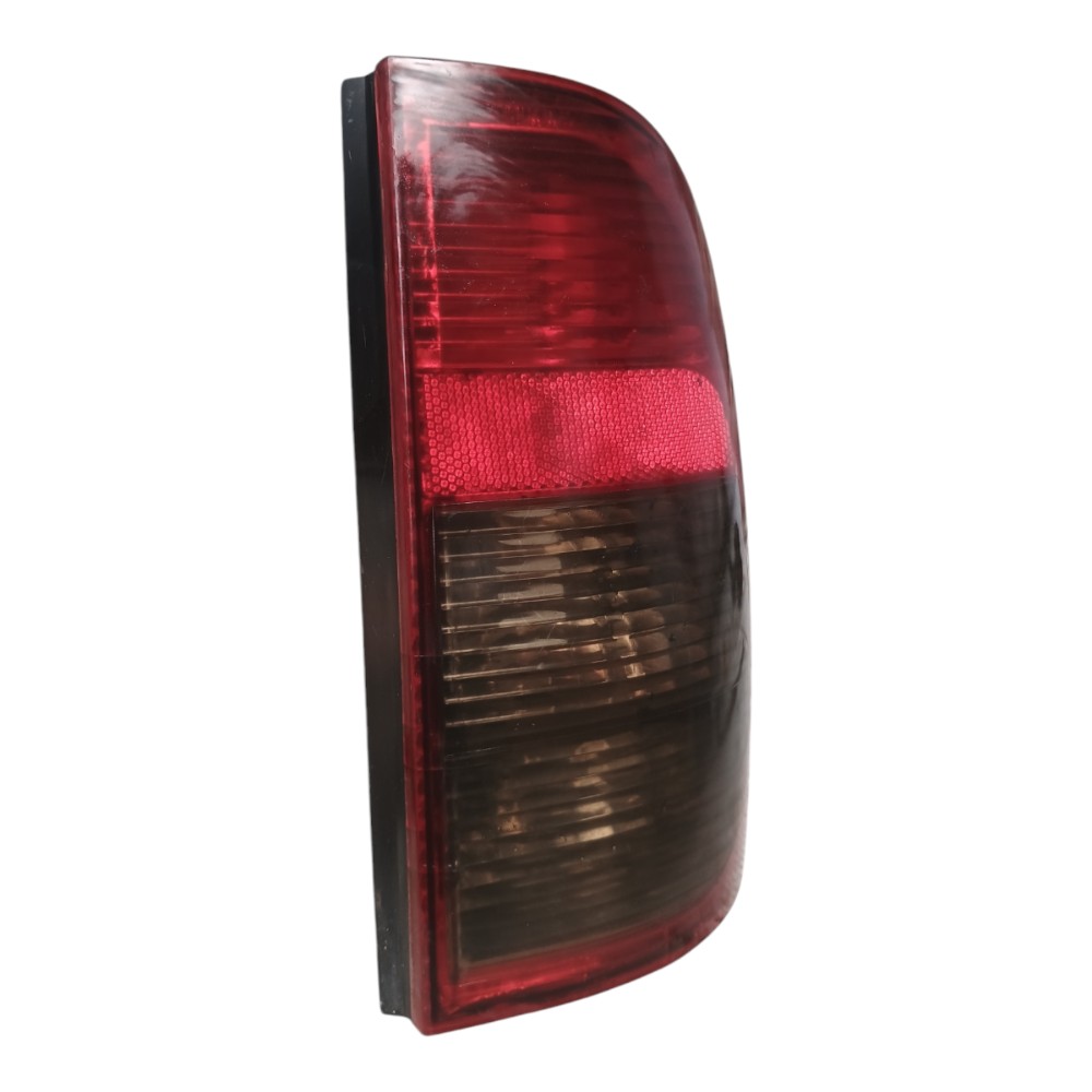 Lanterna Traseira Direita Vw Saveiro 2003 À 2005 2