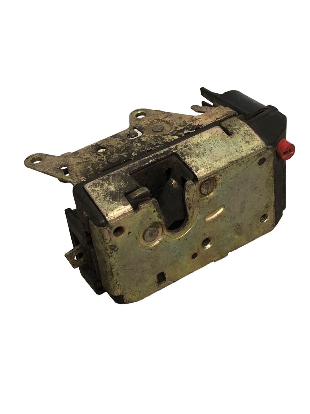 Fechadura Traseira Esquerda Fiat Palio 2000 3