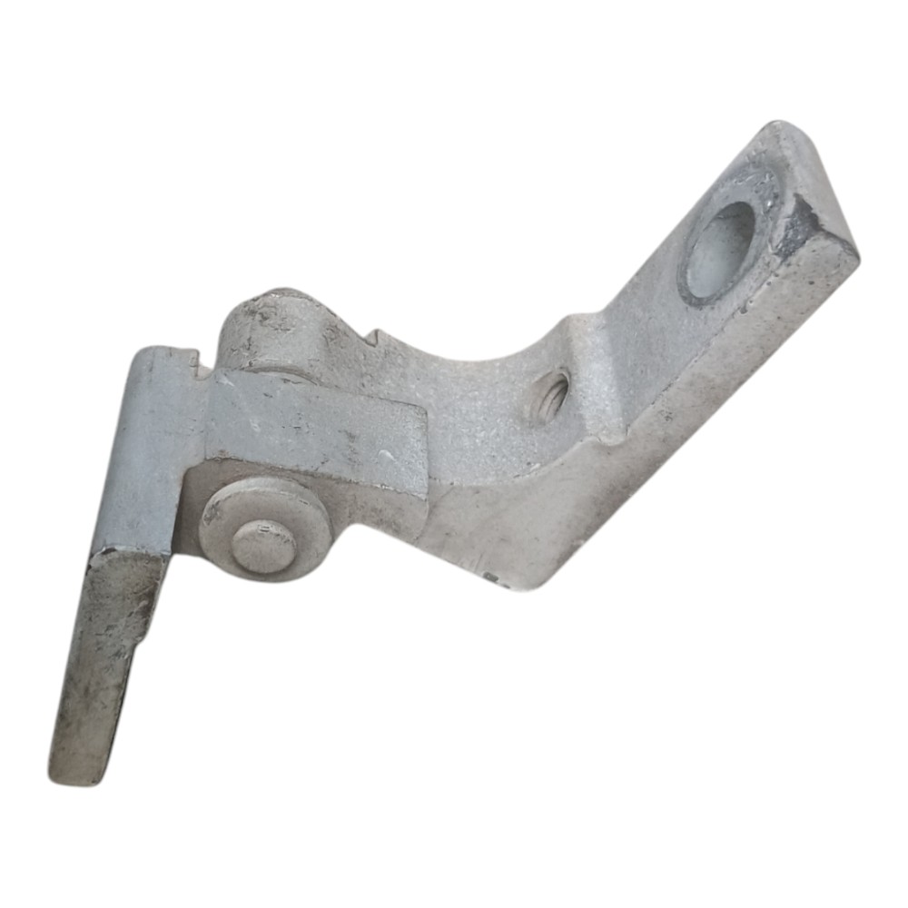 Dobradiça Inferior Porta Dianteira Esquerda Fiat Punto 2012 2
