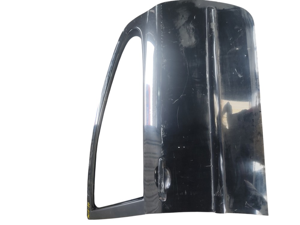 Porta Dianteira Direita Peugeot 307 2005 Com Detalhes 2