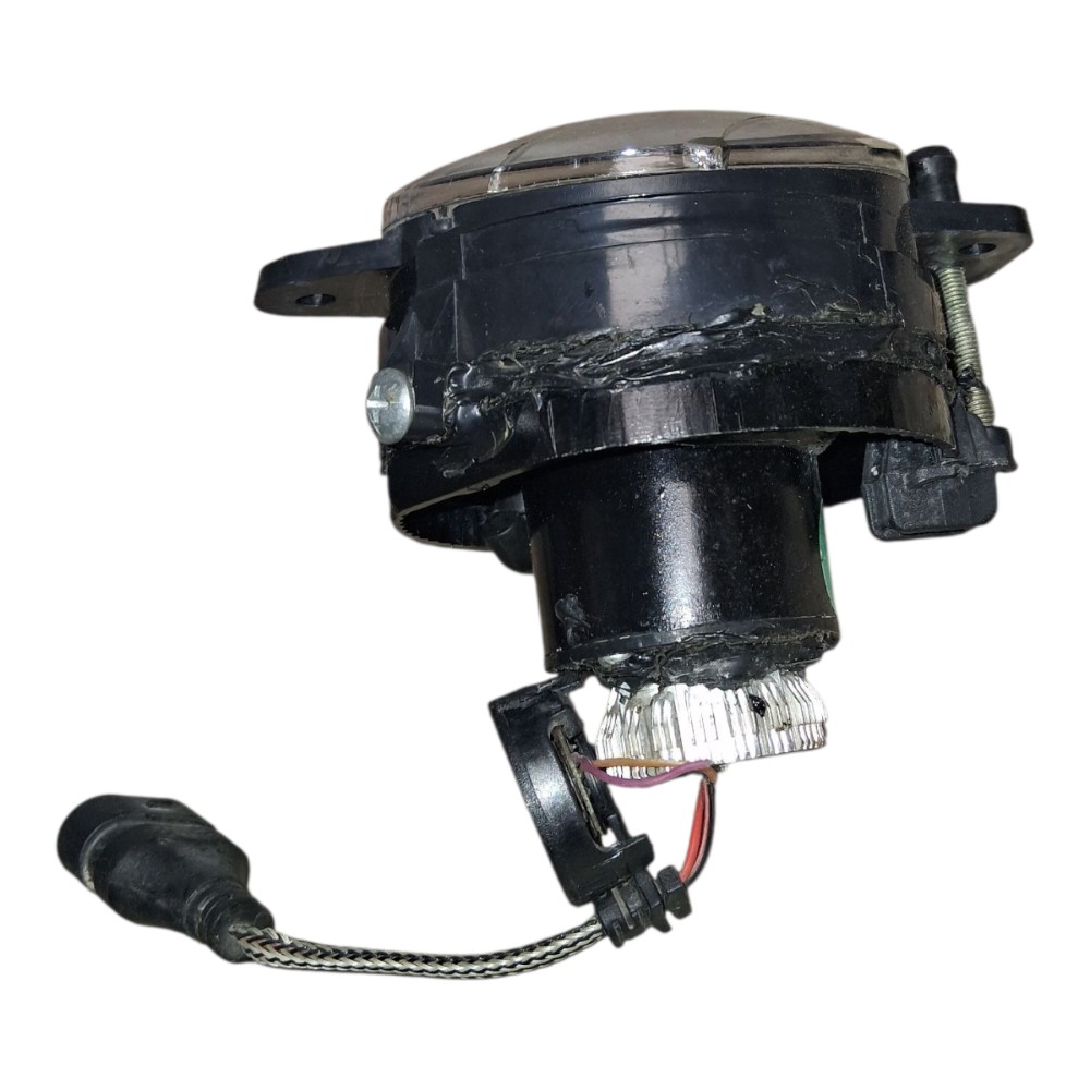 Farol Milha Direito Vw Polo Sedan 1.6 2008 *detalhe 5
