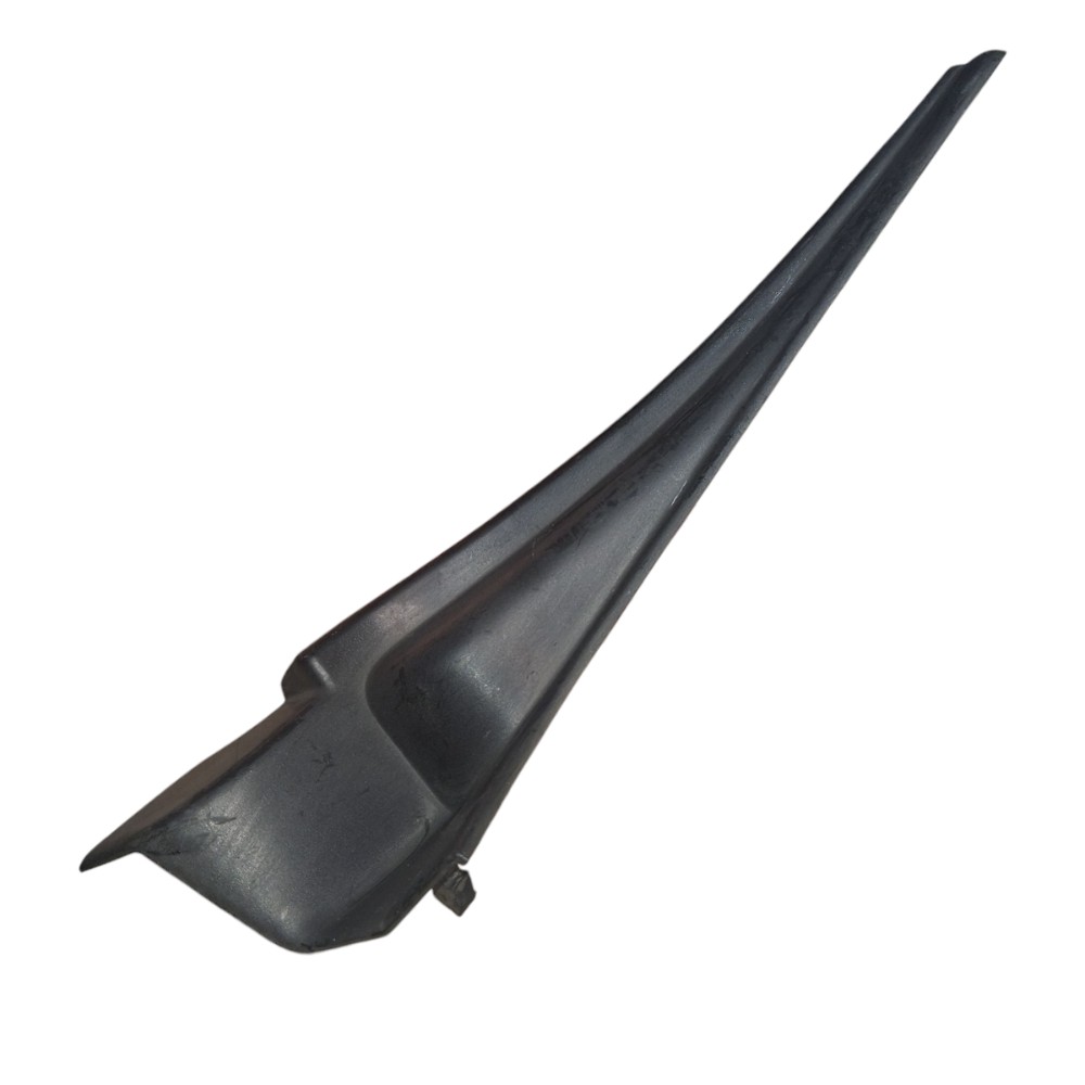 Acabamento Churrasqueira Direita Versa 2019 668949lh0a Borracha