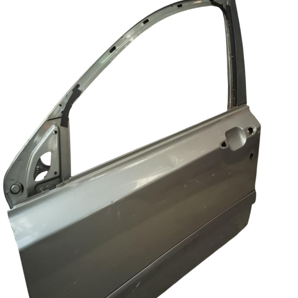Porta Dianteira Esquerda Do Fiat Stilo  Dianteira Esquerdo Prata 3