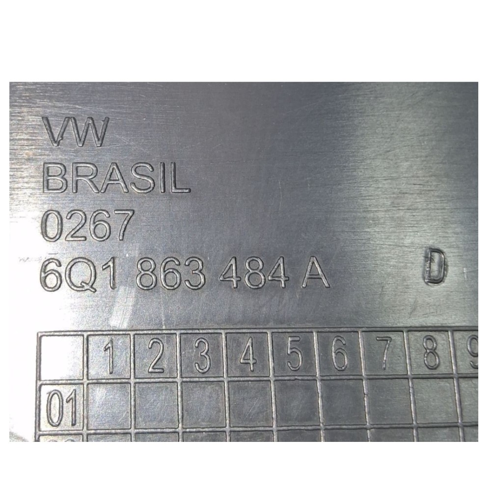 Acabamento Soleira Dianteira Direita Vw Polo 2008 *riscado 6