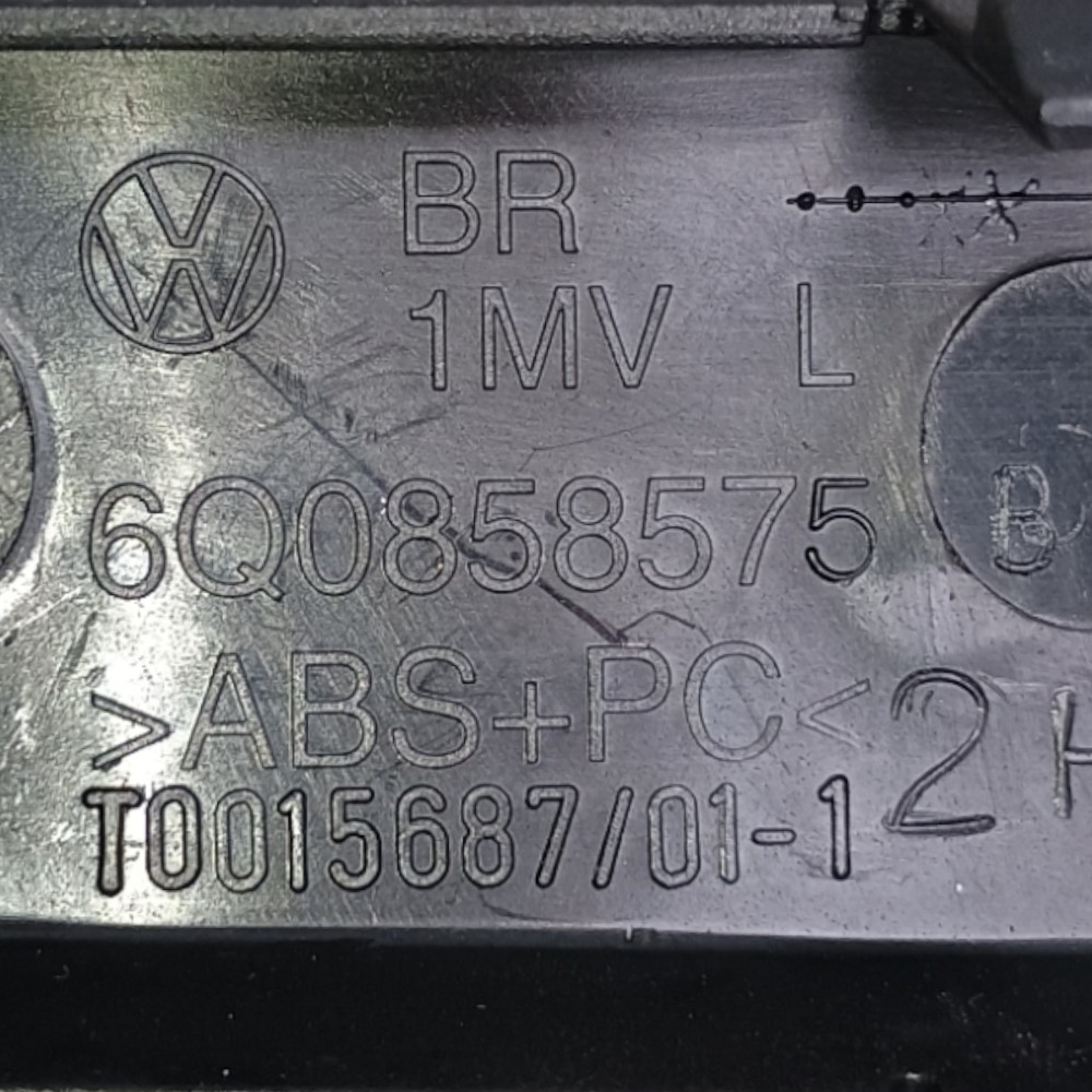 Acabamento Porta Copos Painel Vw Polo 2014 6q0858575b 6