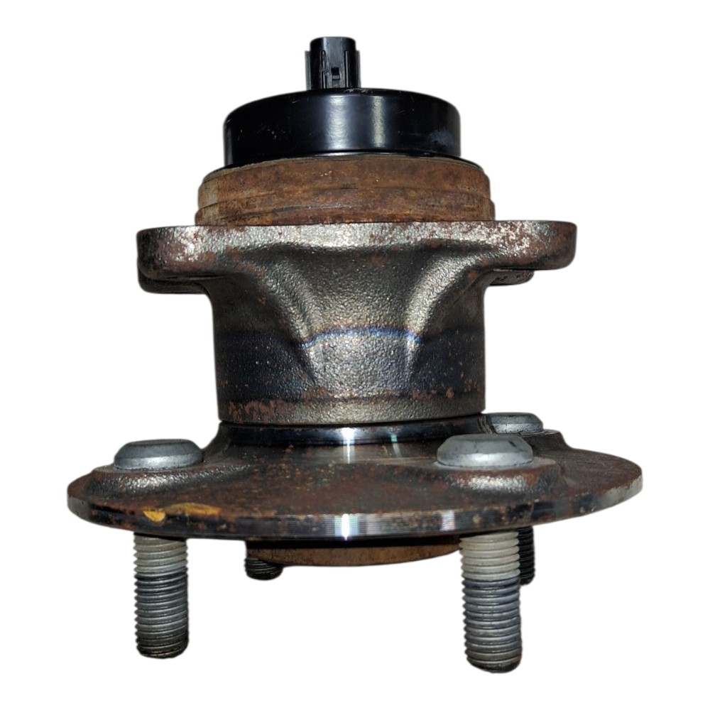 Cubo roda traseira direita Toyota Yaris SD 2021 2