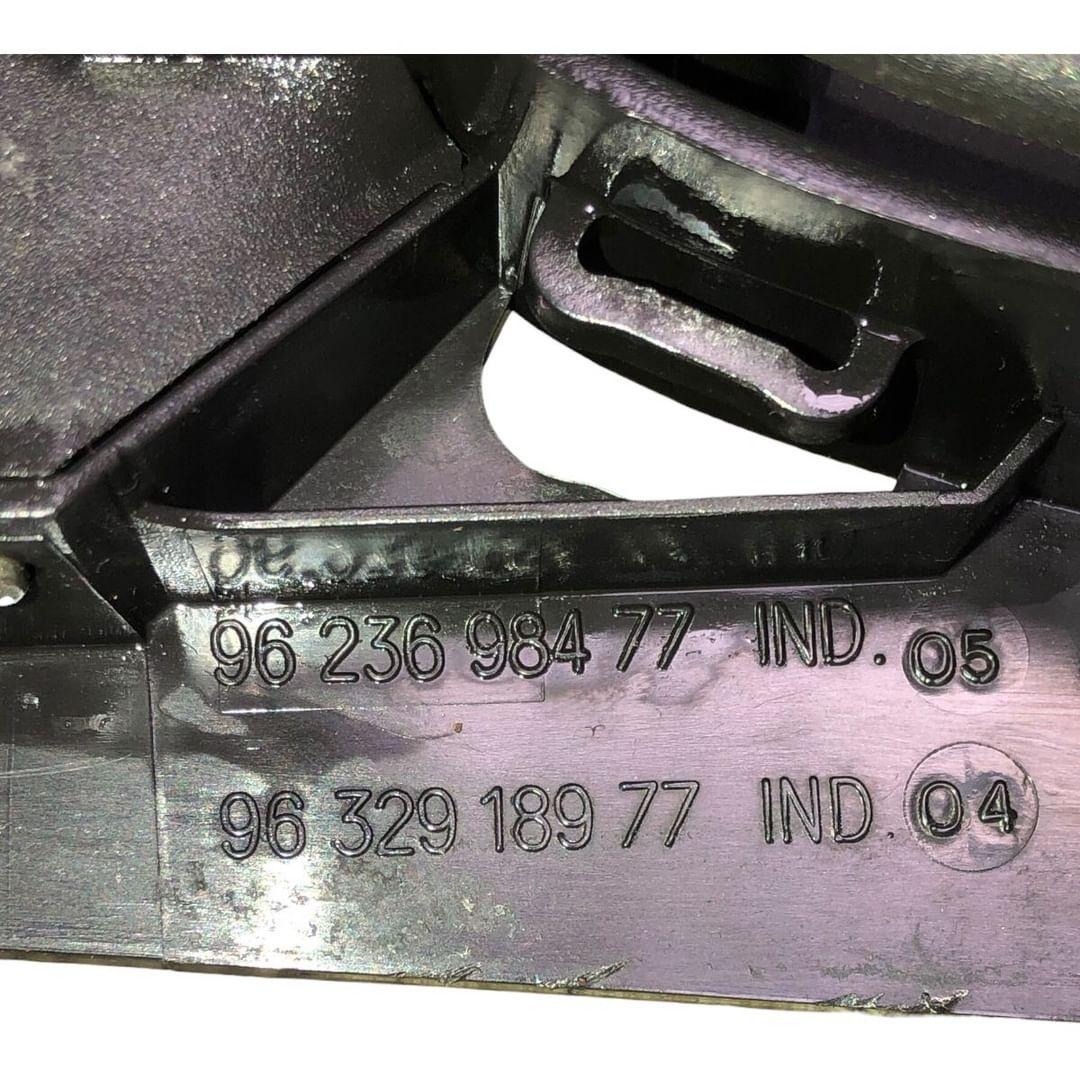 Maçaneta Interna Lado Esquerdo Peugeot 206 207 1998 A 2015 Preto Dianteira/traseira 3