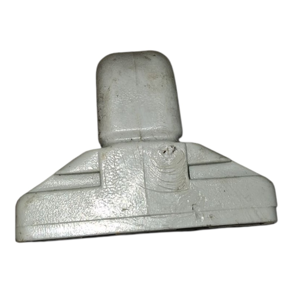 Suporte Quebra Sol Vw Polo Sedan 1.6 2008 3b0857561 2