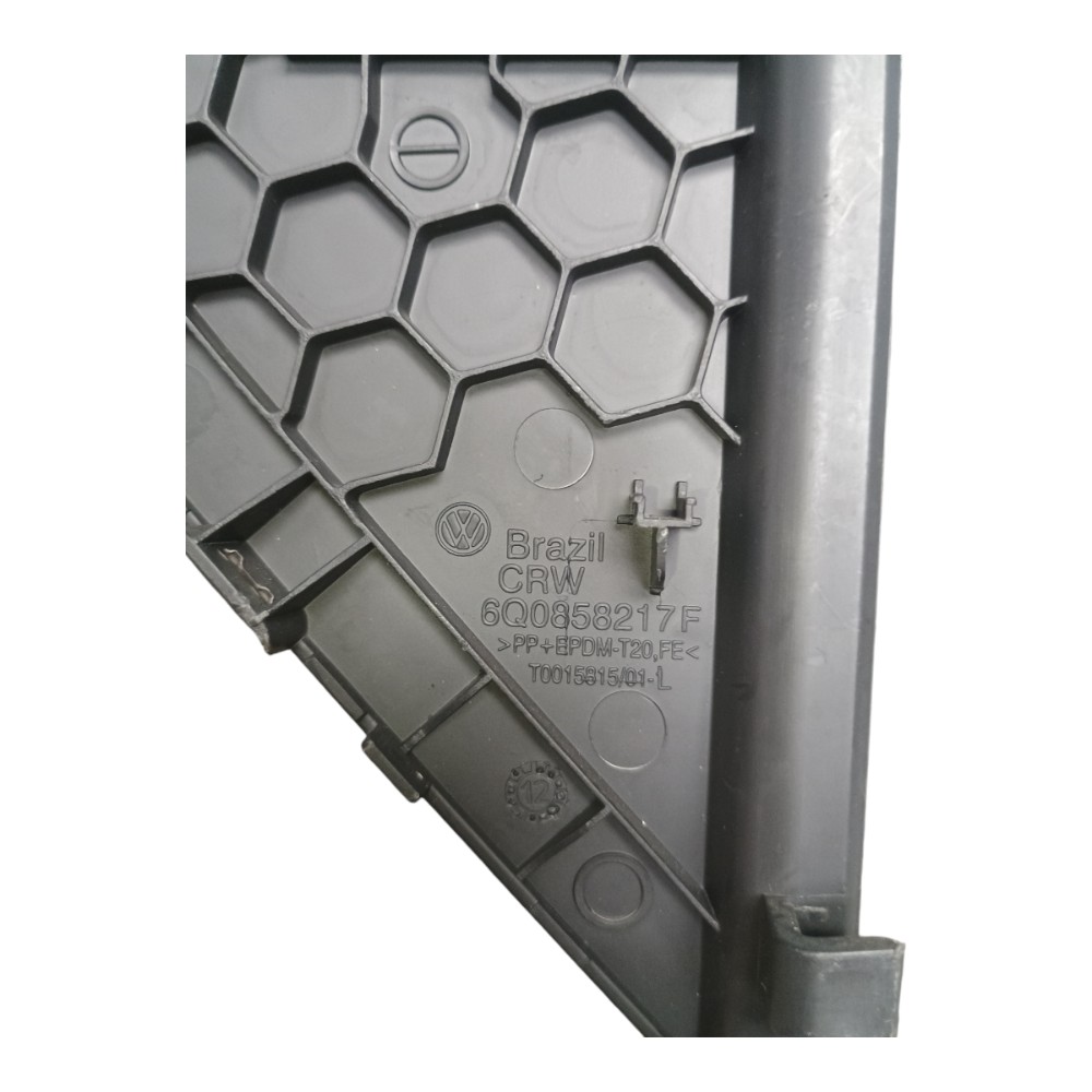 Moldura Lateral Esquerda Painel Vw Polo 2014 6q0858217f Preto 5