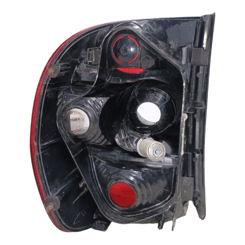 Lanterna Traseira Esquerda Vw Fox 2004 À 2009 4