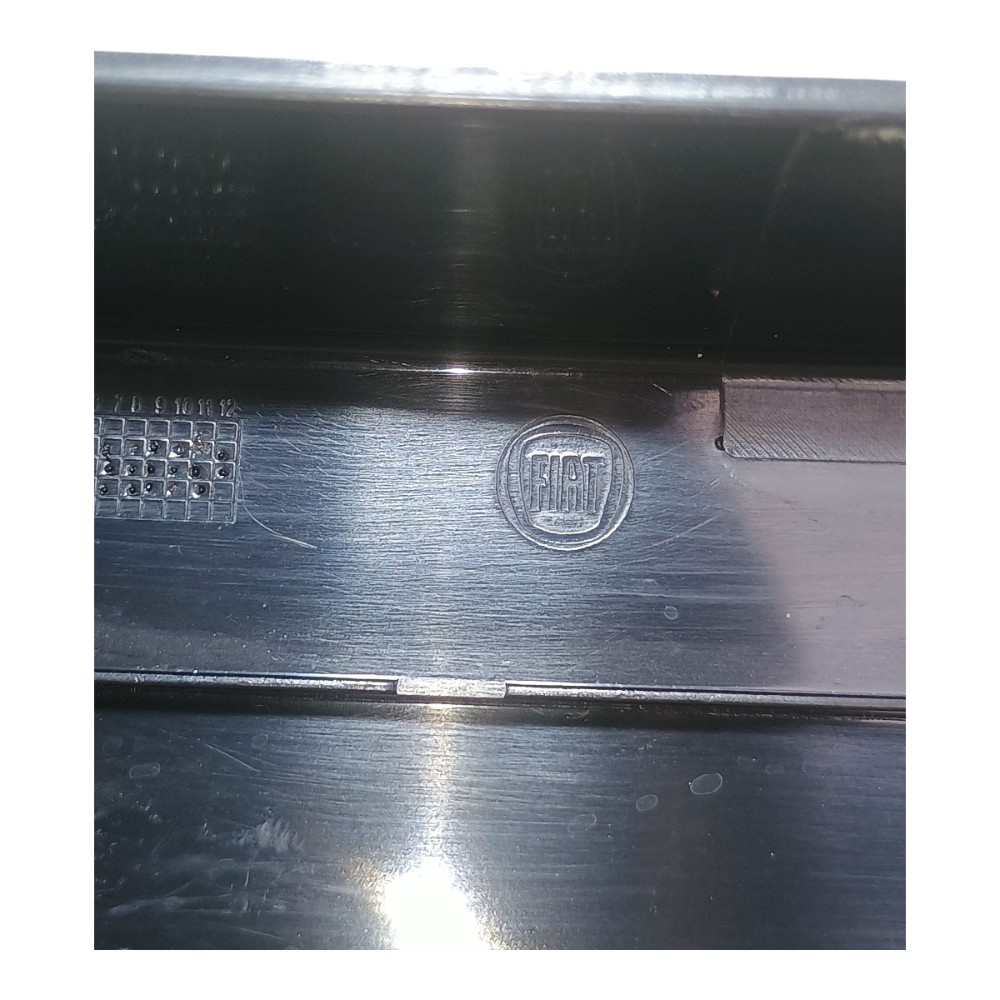 Moldura Break Light Fiat Idea Attractive 1.4 2013 6