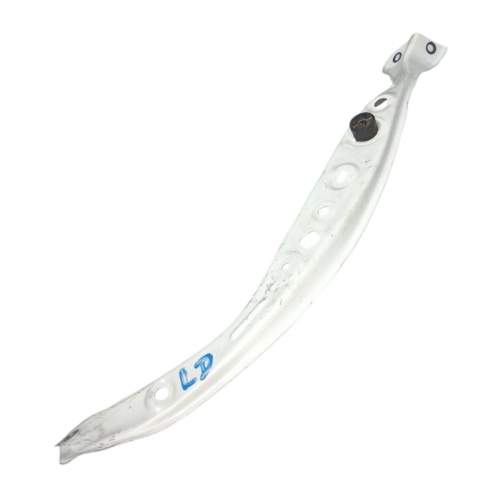 suporte superior farol direito Toyota Yaris SD 2021 2
