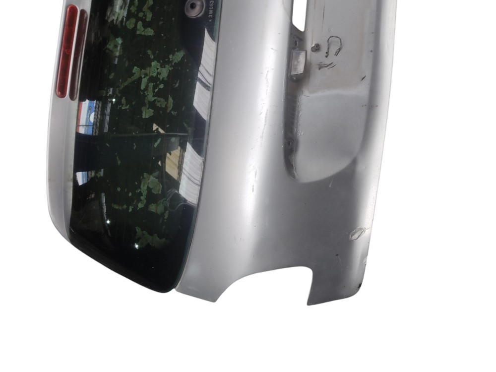 Tampa Traseira Peugeot 206 2003 Com Detalhes 3