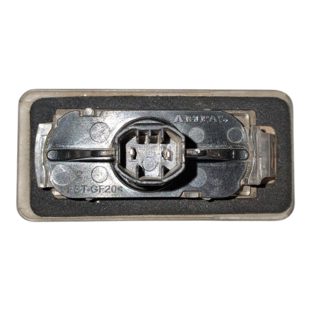 Luz Placa Toyota Yaris Sd 2021 2