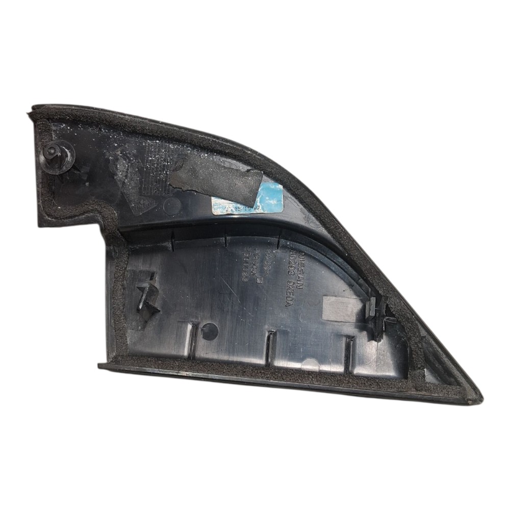 Moldura Acabamento Retrovisor Esquerdo Versa 2019 802939ke0a Preto 2