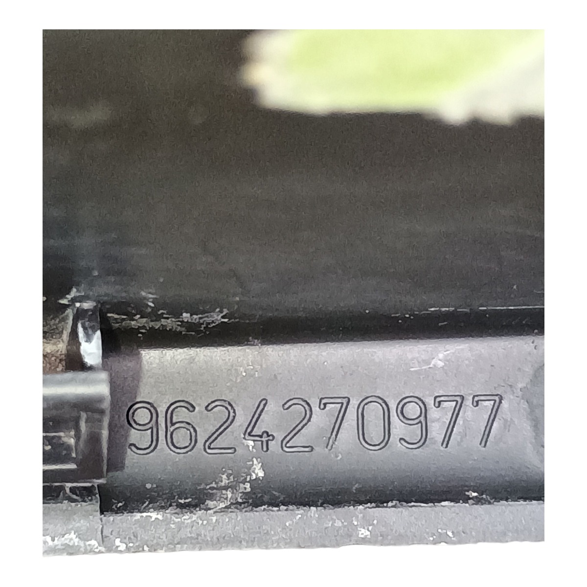 Moldura Botão Farol Porta Objetos Peugeot 206 2001 A 2006 3