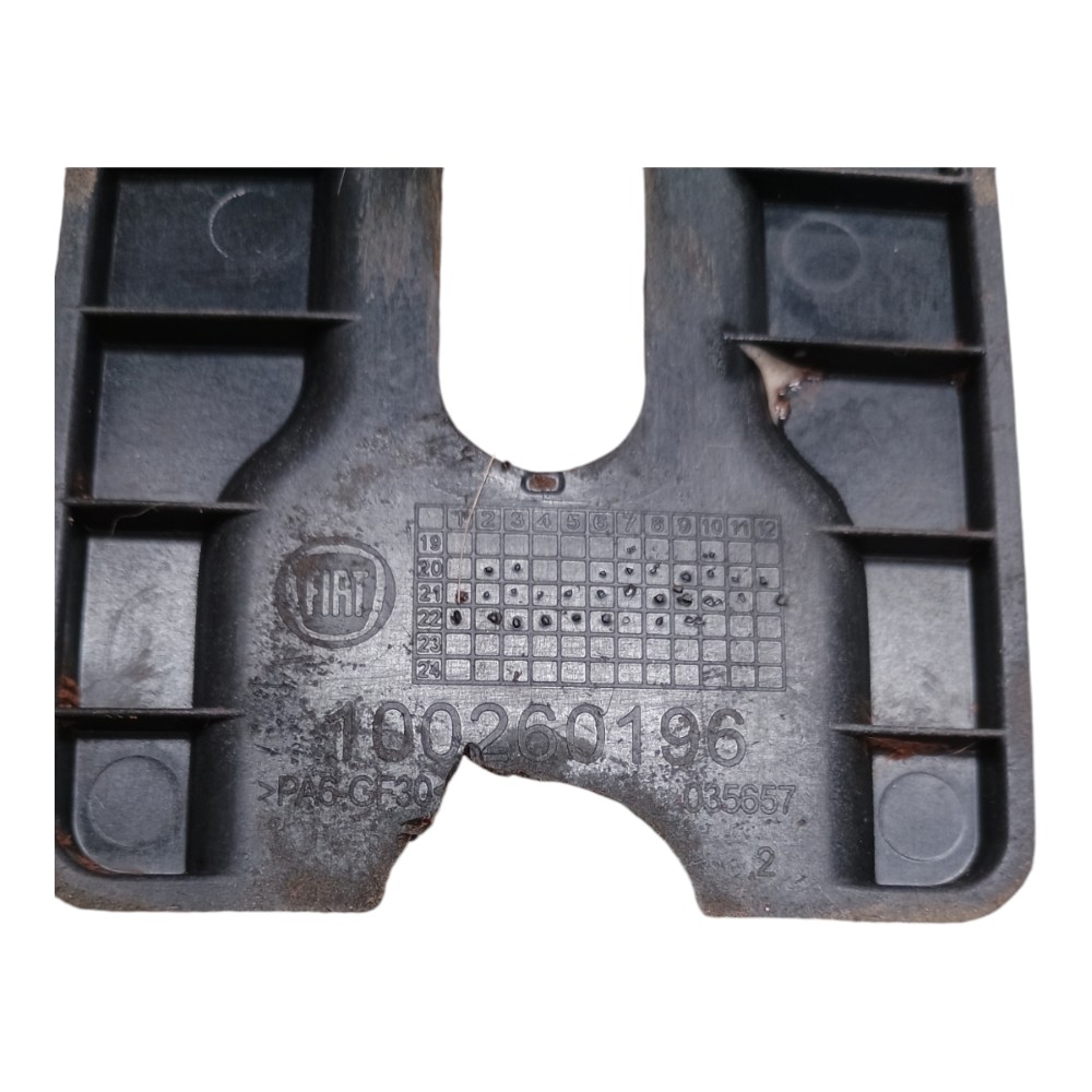 Moldura Batente Capota Fiat Strada Endurance 2023 C/detalhes 4