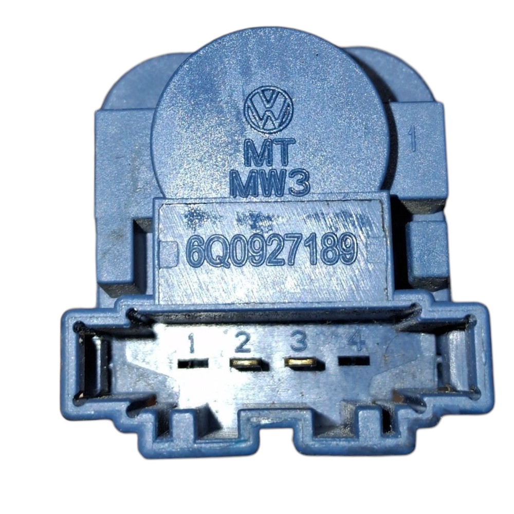 Sensor Interruptor Pedal Embreagem Vw Voyage 2010 6q0927189 2