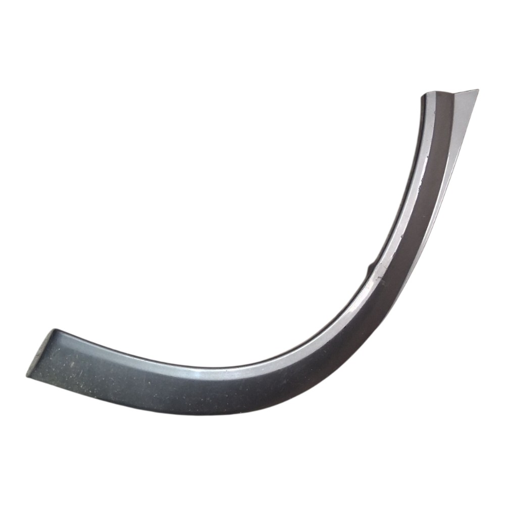 Moldura Paralama Traseiro Direito gm classic 2012 *detalhes