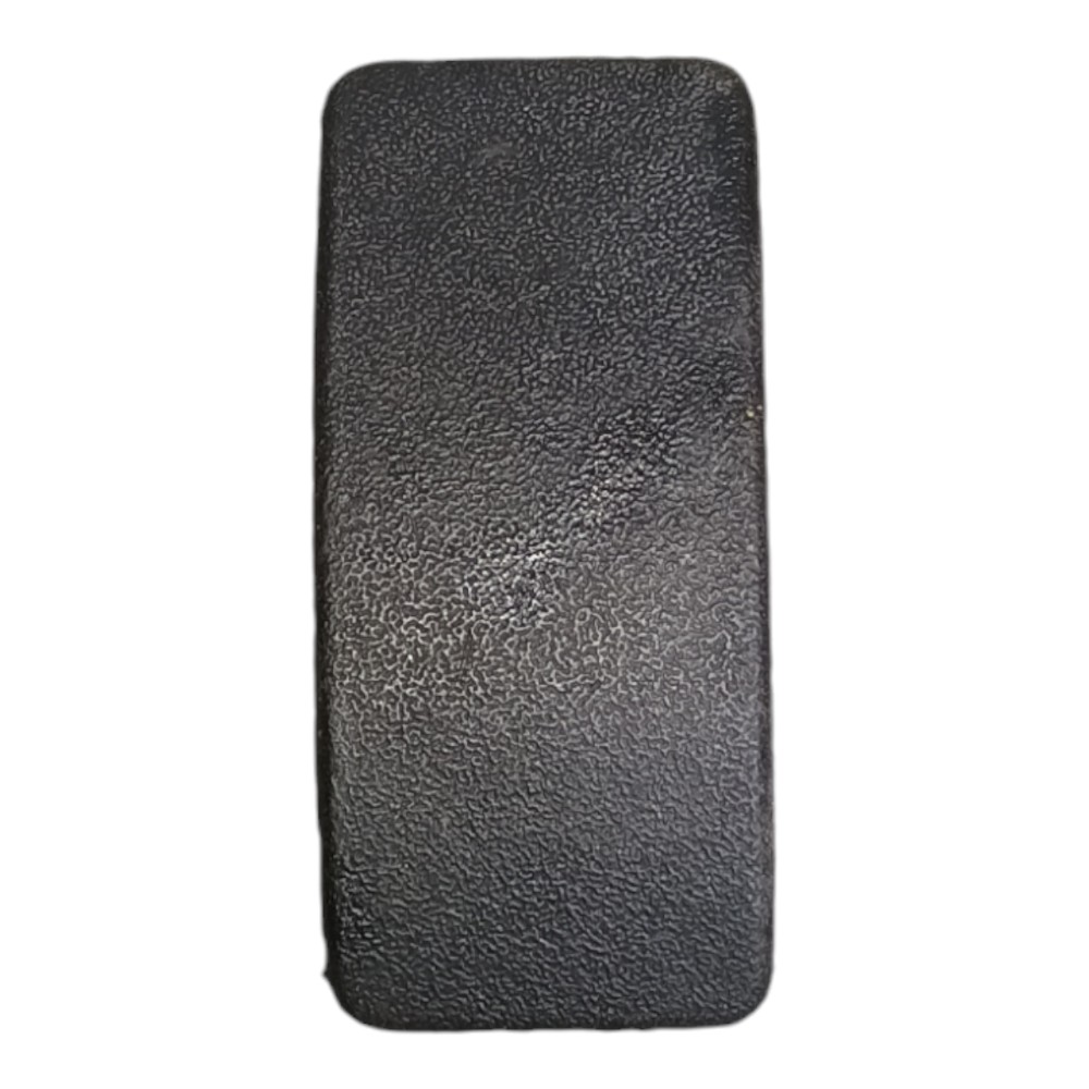 Botão Falso Lateral Esq Painel Gm Corsa 1994 À 2016 90481765 1